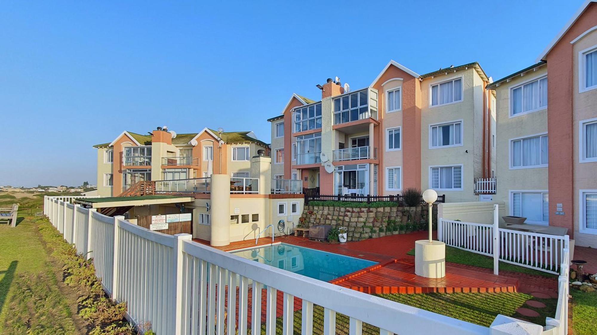 Escape To Paradise: Beachside Apartment Jeffreys Bay Exterior foto